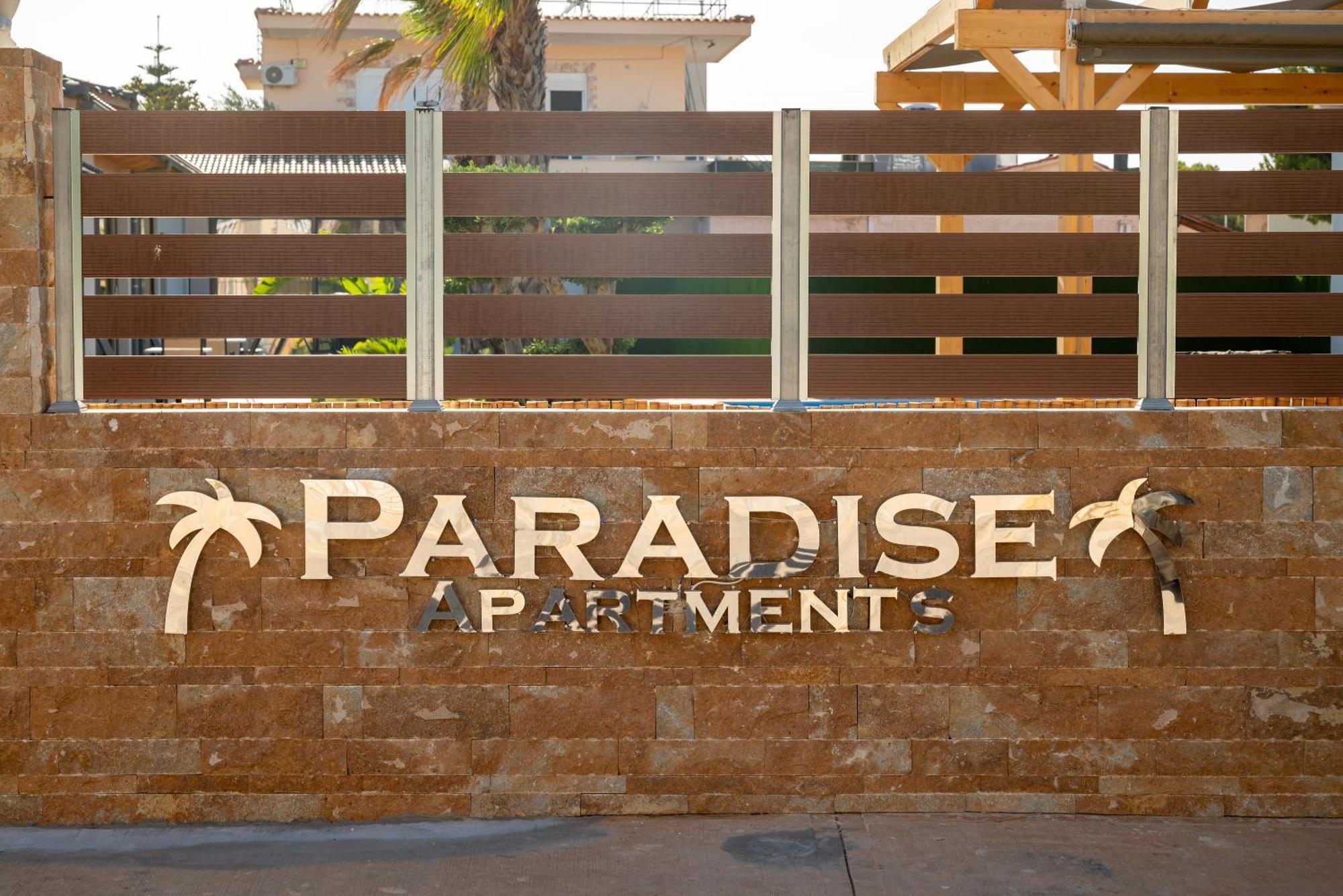 Paradise Apartments Artemida Eksteriør billede